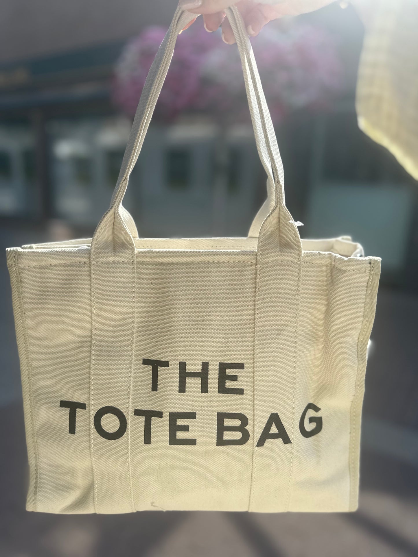 TOTE BAG OFFWHITE (groot)